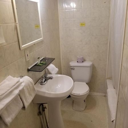 Coniston Richard Lake Motel מראה חיצוני תמונה