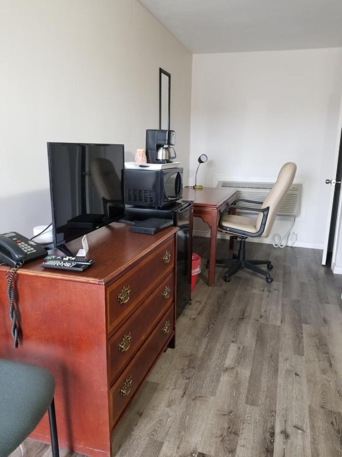 Coniston Richard Lake Motel מראה חיצוני תמונה